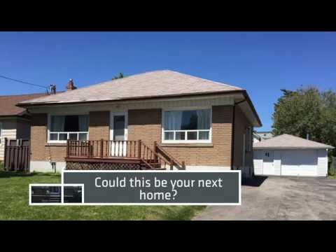 32 EASTERN AVE  BRAMPTON, ON L6W1X6 Well Maintained 3+2 Bedroom with 2 Kitchens