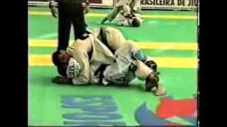 Roberto Roleta Magalhaes vs  Jorge Macaco Patino BJJ IBJJF Mundials 2000