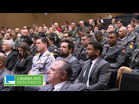 Forças de segurança do DF recebem homenagem na Câmara - 08/07/24