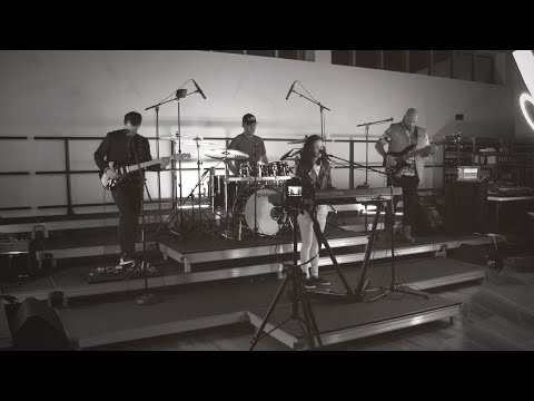 Deus, Somente Deus - Raiz Worship