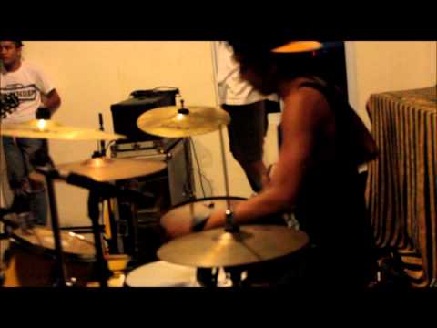 Nuisance - Hantam Prasangka Buruk (Straight Answer)