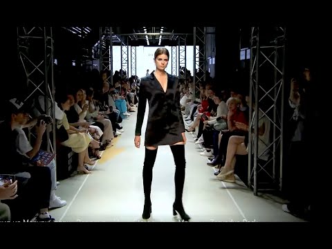 EQ.ONA Spring 2023 Moscow - Fashion Channel