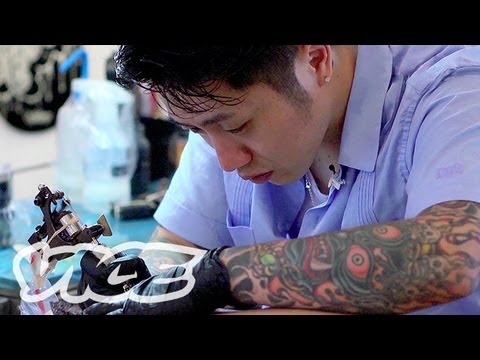 大阪のタトゥーアーティスト MUTSUO 3/3 - Tattoo Age: Mutsuo Part 3