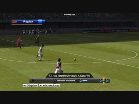 Portiere in attacco per disperazione, gol in contropiede