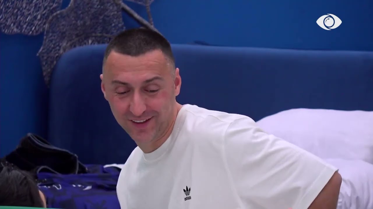“Pse i detyrohem unë Gjestit?”/ G Bani-Livias: Pse nuk e lini atë djalin të tregojë vetë ndjenjat?