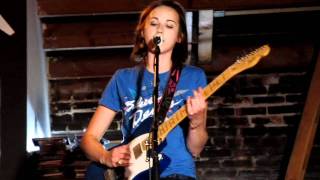 Holly Miranda-No one just is (short clip)