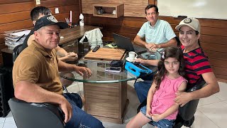 Expandindo nosso conhecimento sobre fruticultura em uma visita técnica à Frucafé