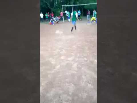 Garoto de 18 anos pega penalty é leva time para final do torneio rural