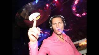 tiesto-Passion Pit   Carried Away (Tiesto Remix) VS Frans Bak   The Killing (Armin van Buuren Remix)