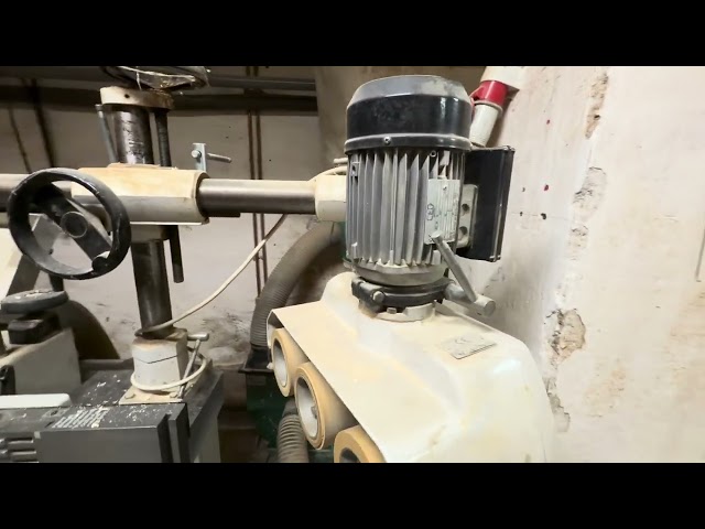1531235 MAKA SF 4510 Spindelfräs med matarverk – Tillverkad av Griggio – 1998 – Provkörd och fungerande