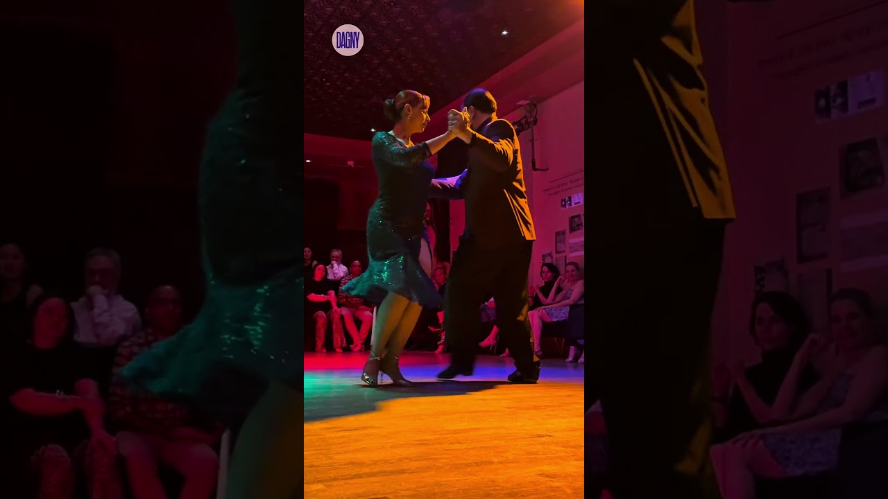 Rino Fraina & Graziella Pulvirenti tango performance to "Poema" by Francisco Canaro NYC (8/15)