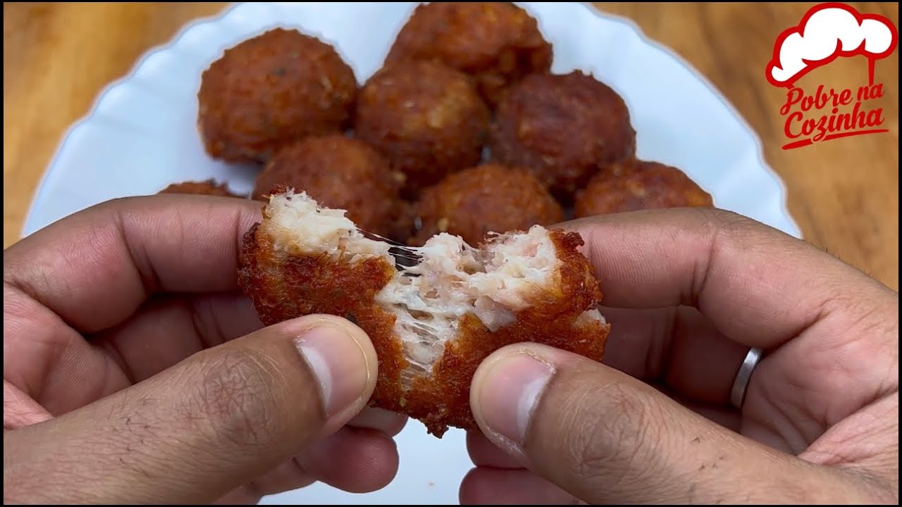 Pizza ball with only 4 ingredients, no dough needed