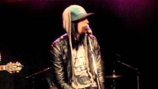 Stereos-Body Move (Live in Kitchener)