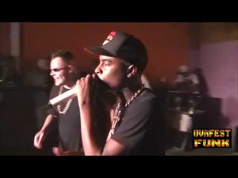 #644 Mc Kelvinho feat. Mc Ruzika no ADRENALINA CLUB em Jandira-SP (27/06/14 UVRFEST FUNK) Oficial