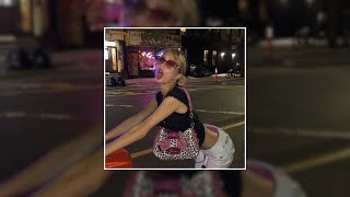 a 'getting ready' playlist 💋 songs to make you feel attractive - Baddie Playlist