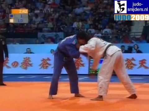 Judo 2009 Rotterdam: Anett Meszaros (HUN) - Yuri Alvear (COL) [-70kg] final.
