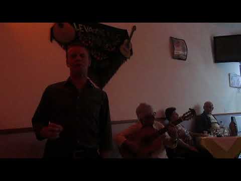 MANUEL  BARBOSA  FADO , NO CAFÉ LA FONTAINE FADO , NAS FONTAINHAS PORTO