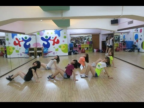 Hello Venus - Wiggle Wiggle (Dance Cover)