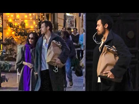 HARRY STYLES & ZOË KRAVITZ IN ROME (December 18)