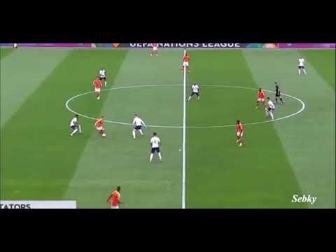 De Yong Attacking Tactics Analysis