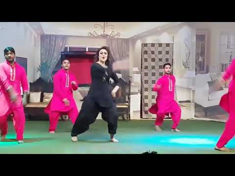 Sobia khan best mujra dance