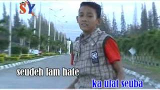 Download lagu lagu aceh{PEleT JEpanG} mp3