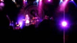 Sarah Bettens - Come over her - live