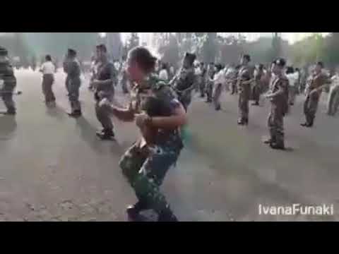 Army soldiers dancing