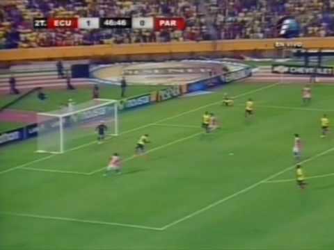 Ecuador 1 vs. Paraguay 1 Eliminatorias Sudafrica 2010 Arturo Rubin