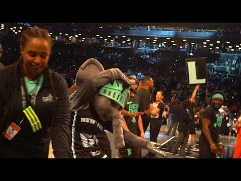 Floor Seat Balla At The Ny Liberty Game Aja Went Crazy And I Met Spike Lee