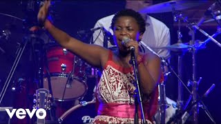 Download lagu Freshlyground - Ma' Cheri (Live in Johannesburg at the Sandton Convention Centre, 2008) mp3