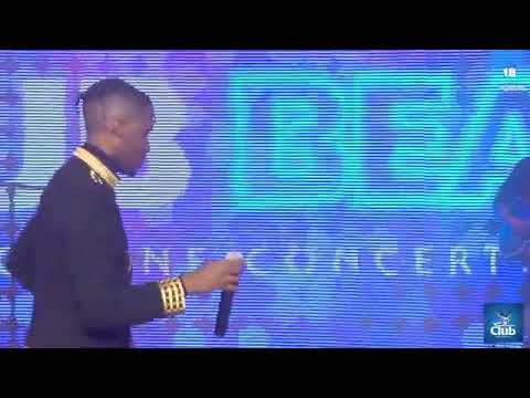 A pass ft Lillian Mbabazi performance on stage at club beats