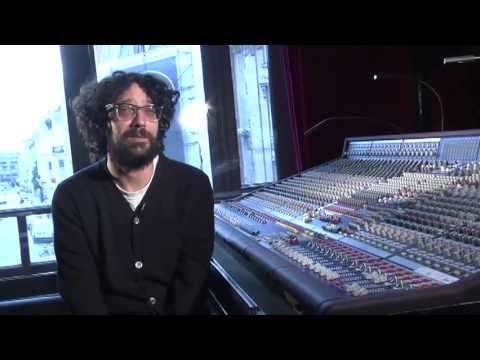 Mo (The Glimmers) on Boccaccio