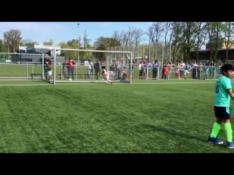 Wedstrijd HSV Escamp F3 - VELO 12  video 1 (07-05-2016)