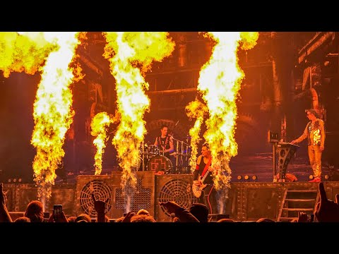 Feuerengel - Du Hast (Live @ Oosterpoort Groningen, 01-02-2025)