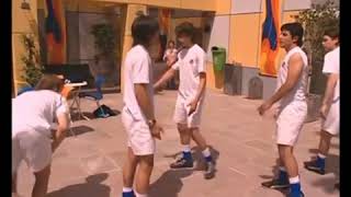 Beso de marizza y pablo en el entrenamiento rebelde way