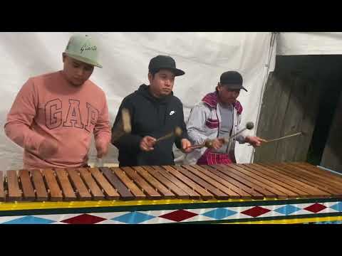 Marimba de Todos Santos Cuchumatan tocando la mejor melodía que llega al corazón #marimba#melodia