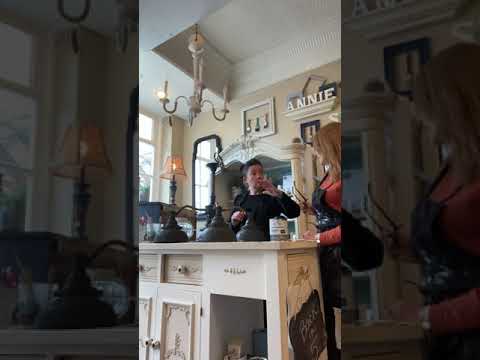 How to Paint Metal with Annie Sloan Chalk Paint - Part 1 of 2