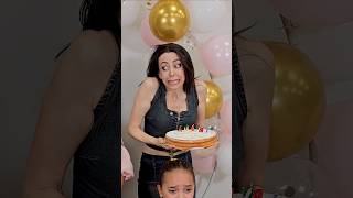 Download lagu COMPLEANNO SARA! #nuelle #humor #lol #festa #compleanno #mammaefiglia mp3