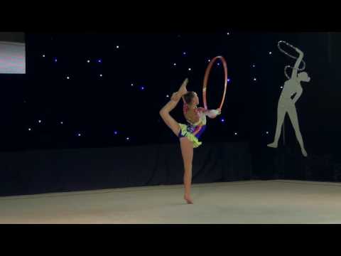 Тимочко Катерина 2004 обруч