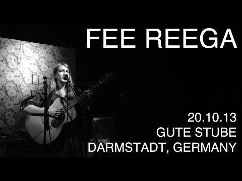 Fee Reega - 'Mantel' live at the Gute Stube, Darmstadt, Germany 20.10.13