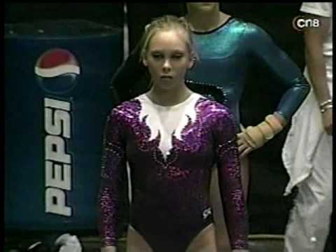 Hollie Vise - 2004 US Classic Vault