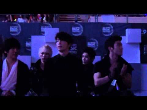 [FANCAM] 111129 Super Junior in MAMA 2011 Singapore