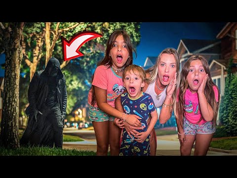 A STRANGE NEIGHBOR APPEARED AT OUR HOUSE IN THE UNITED STATES *What now?