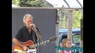 Bill Henderson And Grandkids singing "Raindrops"