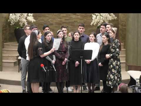 Grup - Spre-o țara am pornit