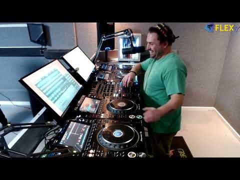 Majestik dubbz with Top Cat, Ras Demo aka Demolition man and Shumba Youth 121223