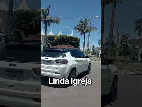 Catedral de Cruzeiro do Oeste-PR. A letra da música é minha, mas vocal e instrumental são da IA