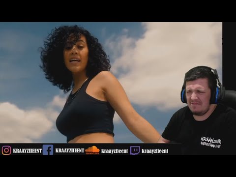 2560 - Becca Hatch Reaction