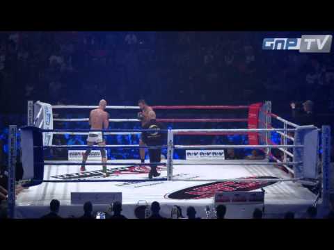 3. la familia Fightnight: Waldemar Wiebe vs. John Kallenbach